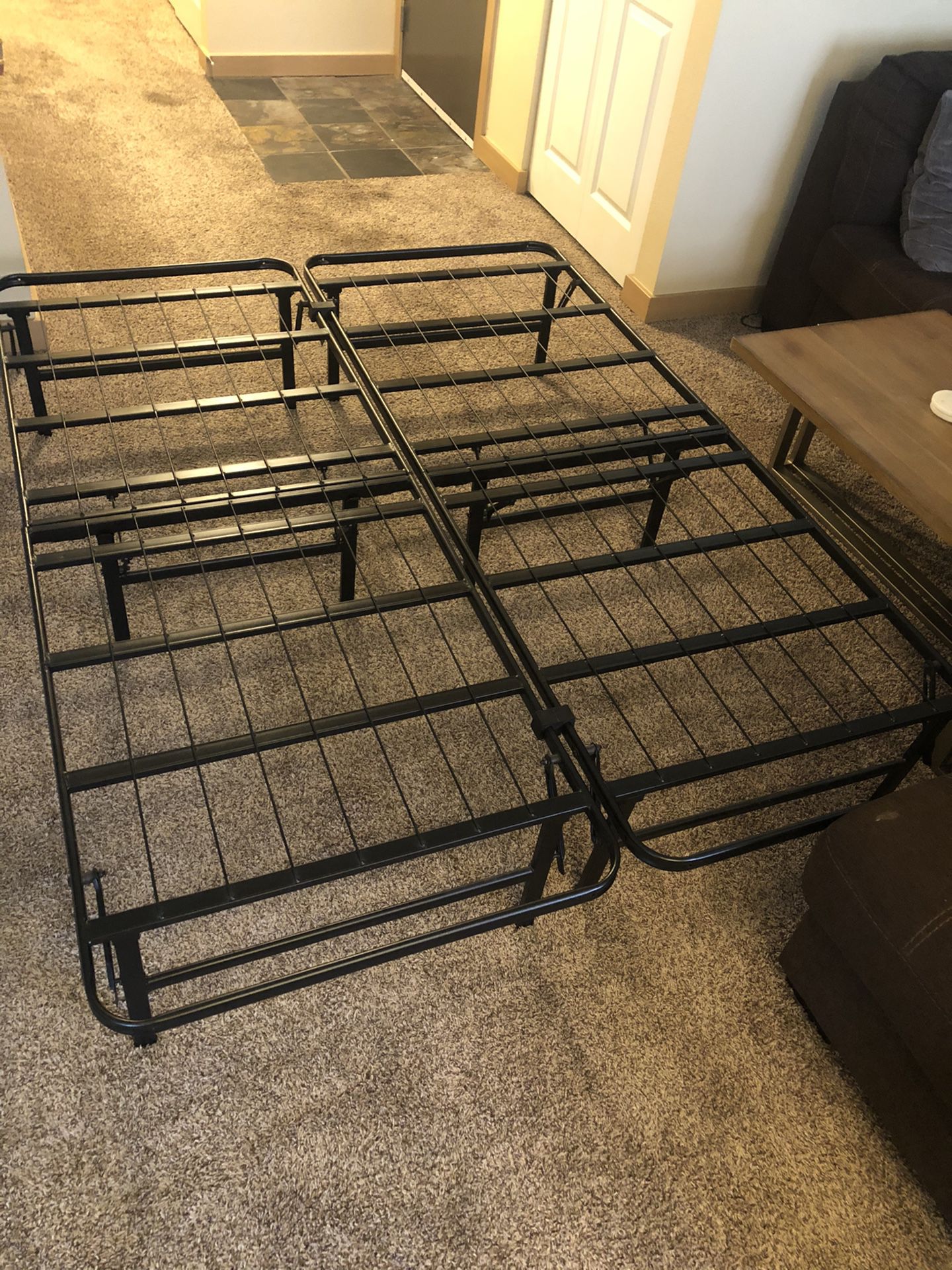 Folding Bed Frame (Queen)