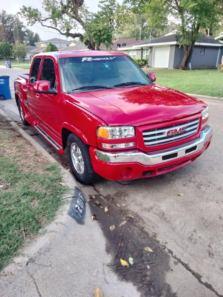 2003 GMC Sierra Regency