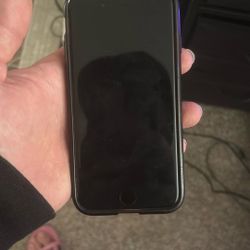 iPhone Se2nd Gen  iCloud Locked 