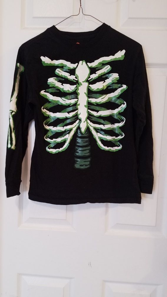 Boys Halloween Shirt Size Large 10-12