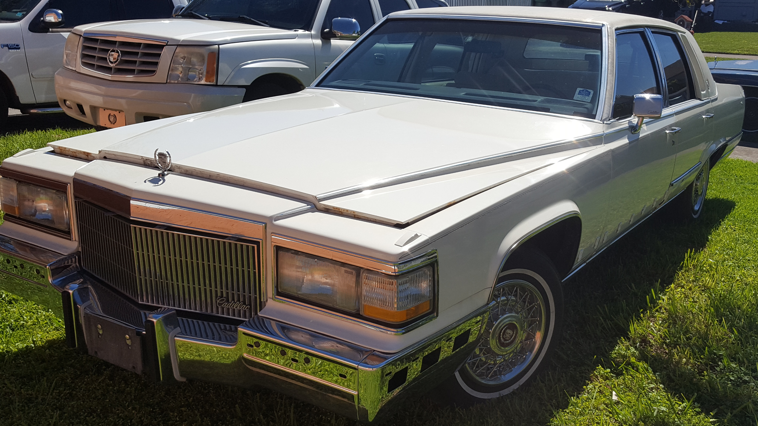 PARTING OUT... 1990 1991 1992 Cadillac Fleetwood Brougham 1989 1988 1987 1986 1985 1984 1983 1982 Deville RWD.
