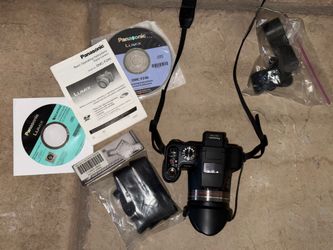 Panasonic Digital Camera: Lumix DMC-FZ40--BODY ONLY