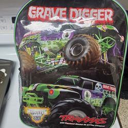 1/16 Vintage Traxxas GRAVE DIGGER!