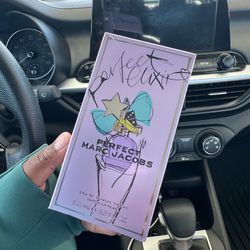 Marc Jacob perfume
