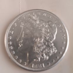 1881 MORGAN SILVER DOLLAR EXCELLENT CONDITION 