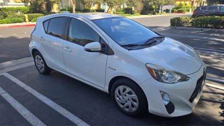 2016 Toyota Prius C