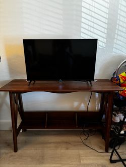 Console Table / TV Stand