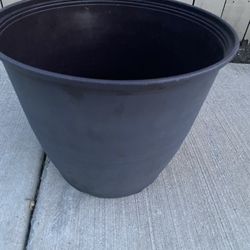 Plastic Flower Pot 20