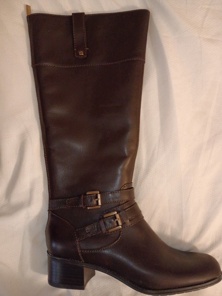 New Comfy Bandolino Boots 61/2 Wide Calf