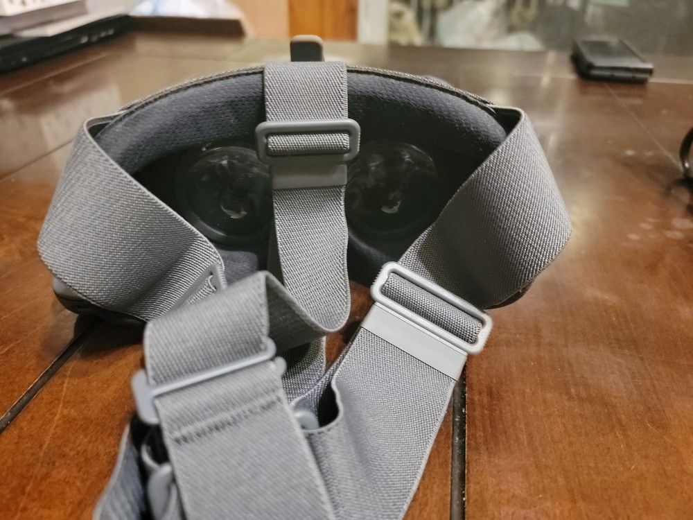 Google Daydream View