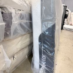 Full Mattress NÉCTAR LUXE 