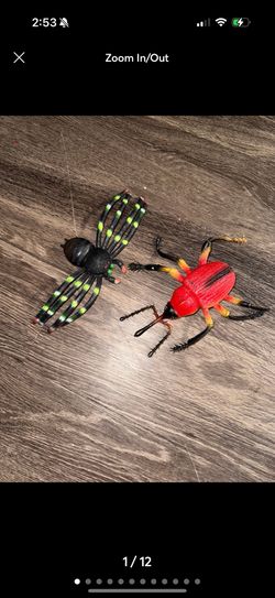 large Vintage Rubber Bug Insect Spider toys lot