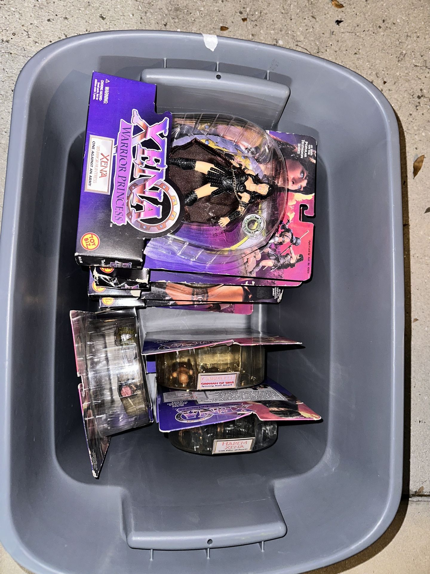 8 vintage sealed Brand new in box Xena figures 