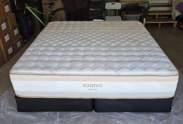 Newer King Saatva Rx 15.5" Luxury Mattress, Boxspring Set and Metal Bed Frame