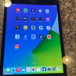 iPad 8th Generación  WiFi Only 