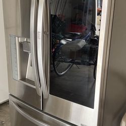 LG FRIDGE AND FREEZER