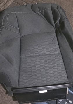 2023 front seats covers Silverado