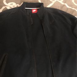 Men’s Nike Sweater Size Small 