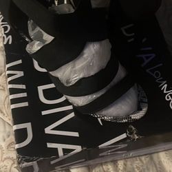 Wild Diva Size 5.5 Women Heels