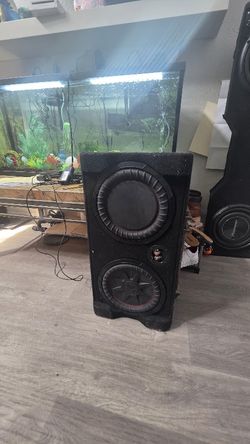 Dual 10" Kicker Subwoofers in Vented Enclosure