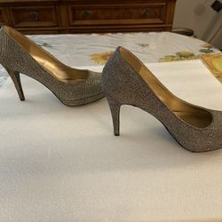 Fiona Night Sparkle Gold/Silver Heels - Size 8