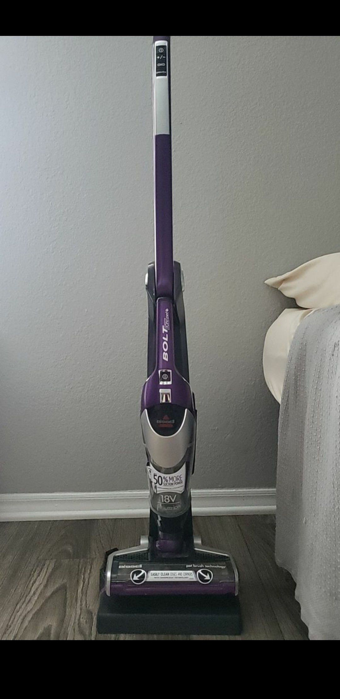 Bissell Bolt Ion 2-in-1 cordless vacuum