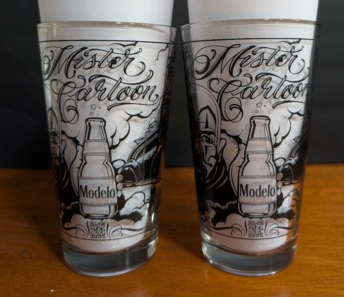 Modelo Beer & Mister Cartoon Pint Glasses - Set of 2