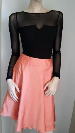 Limited Skirt M S XS
