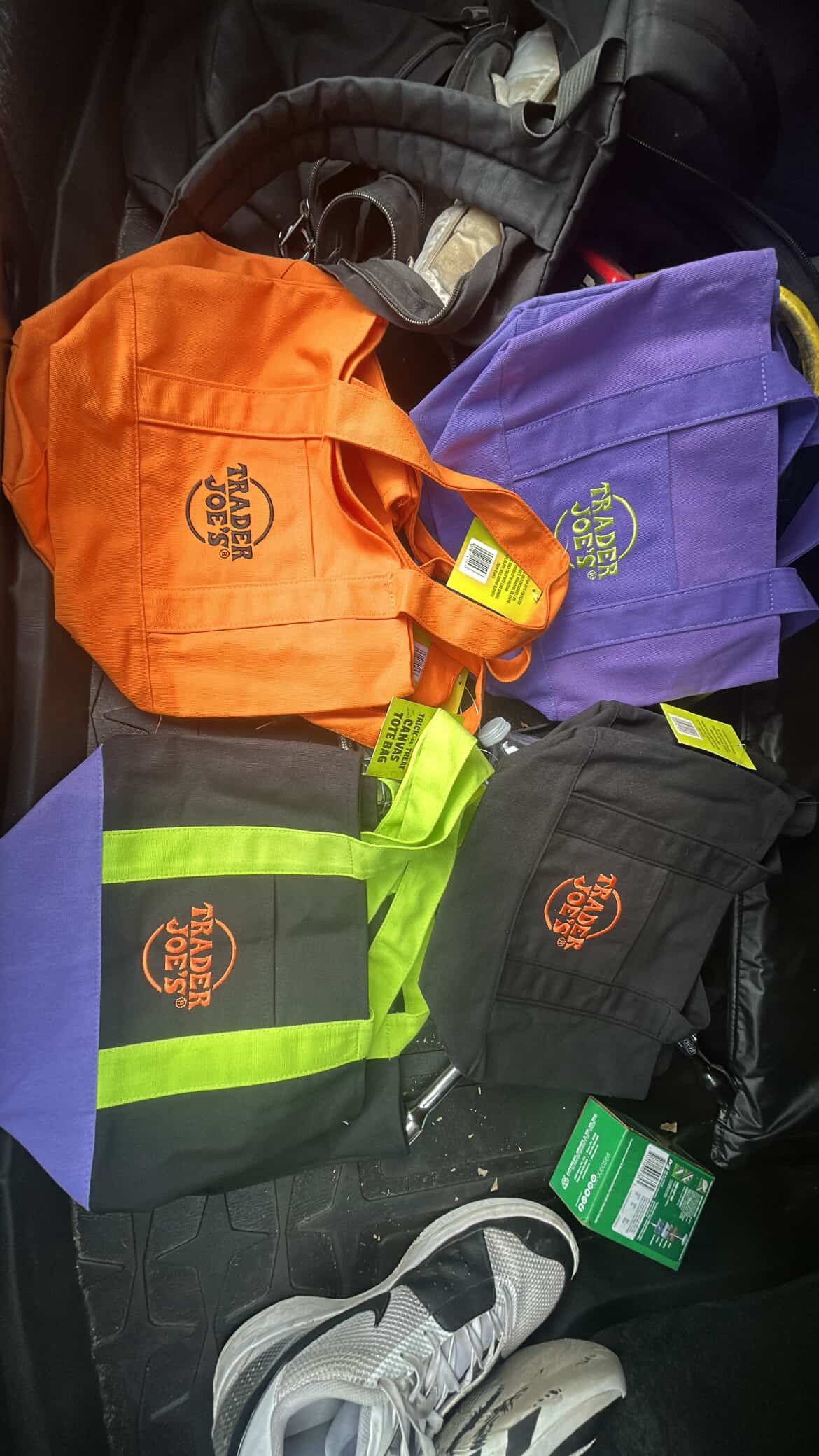 Trader Joes Tote bags 🎃