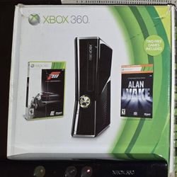 Xbox 360 S Console + Kinect