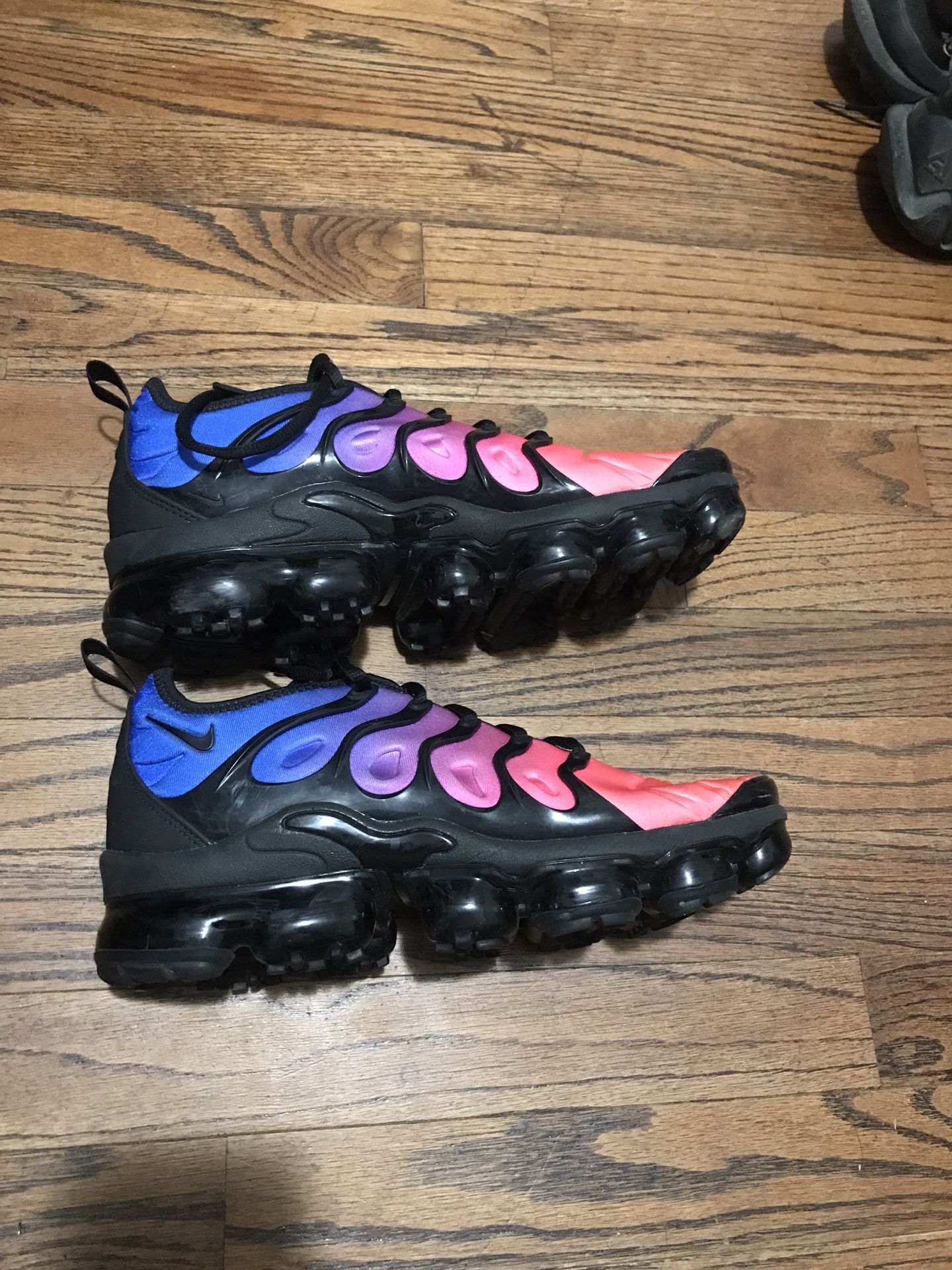 Pink & Blue Vapormax. Size 8 mens