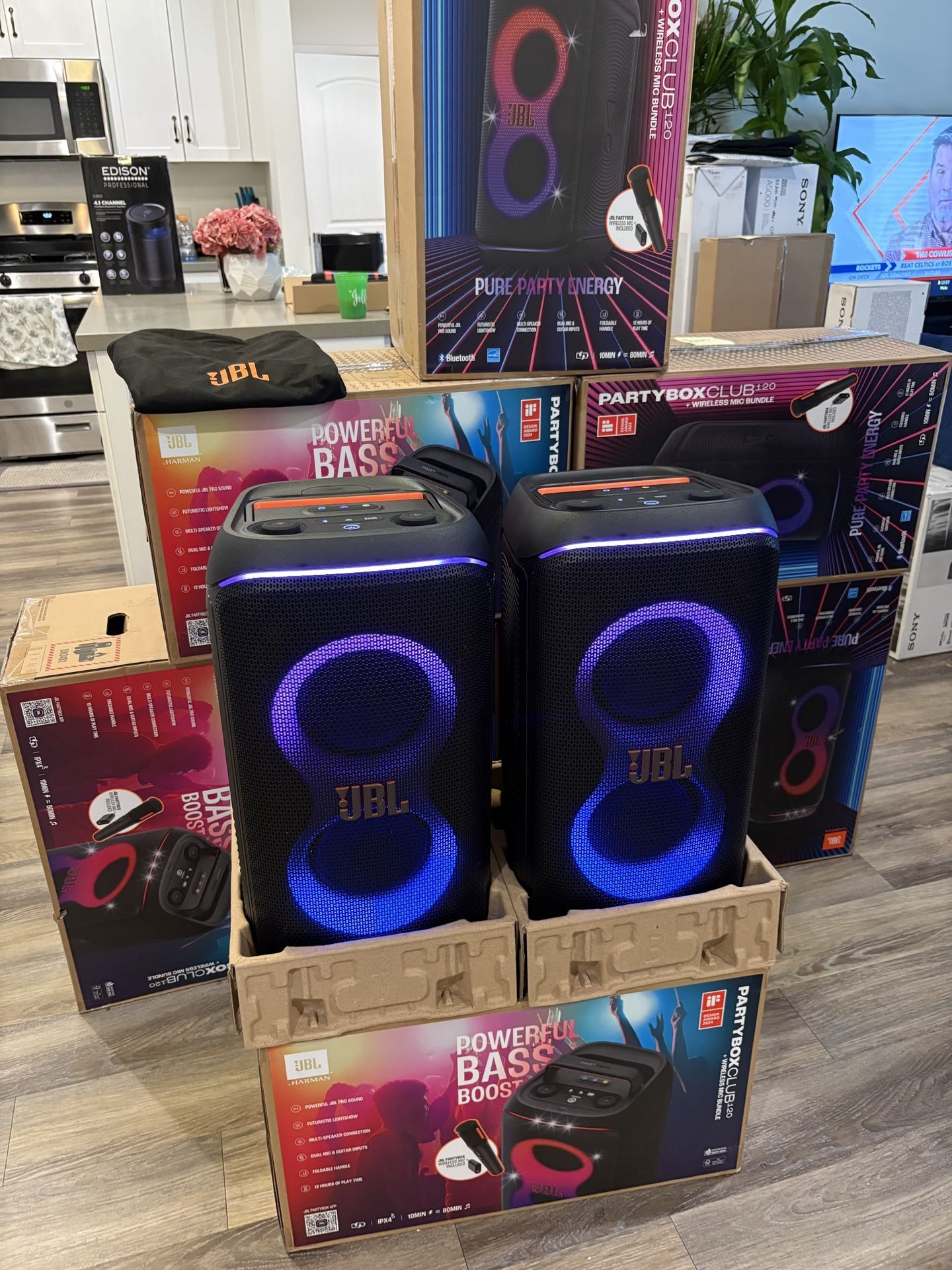 JBL - PartyBox (Club Live 120) - Bluetooth Portable Speaker w/ LED Light Show, Wireless Mic & Powerful Bass
