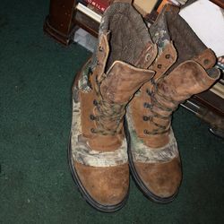 Red Wings Hunting Gortex  Boots  Size 10 Good Soles Barely Worn 