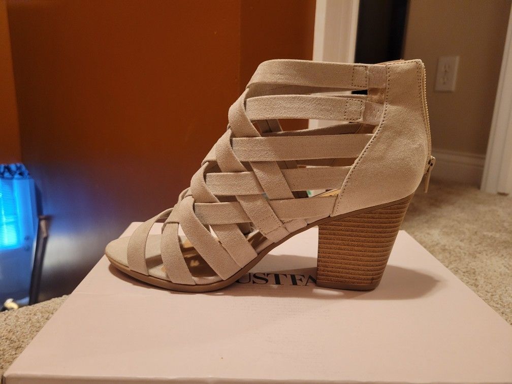 Womens Shoes