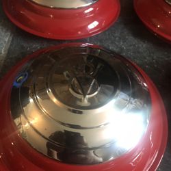 Early Ford V8 Hubcaps With Adapters