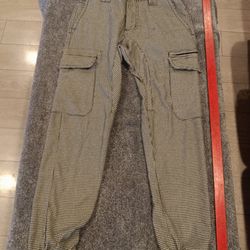 Urban Joggers Size 26 Waist 