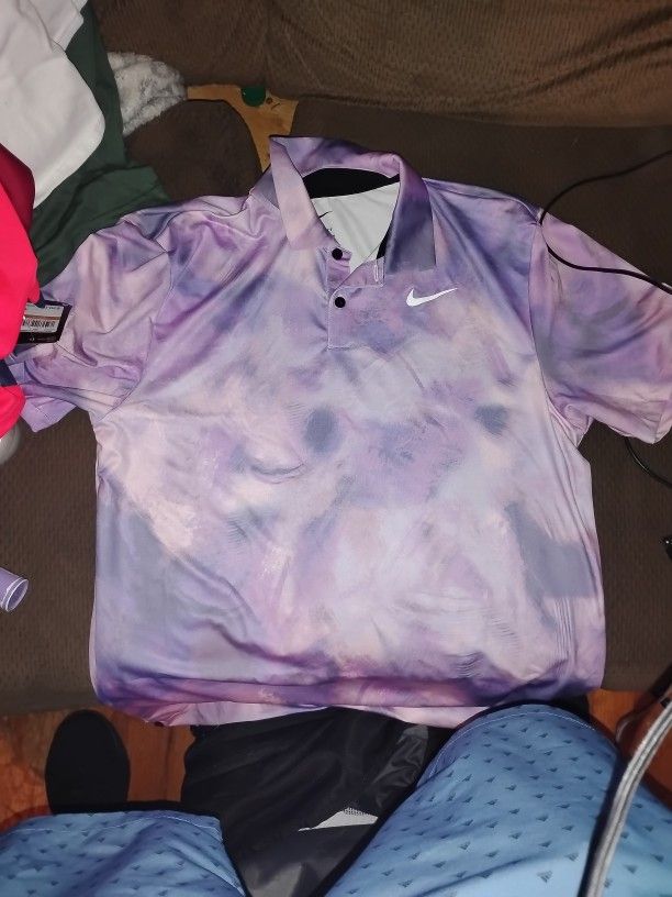 Mens Size M Nike Polo