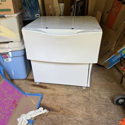 Washer And Dryer Pedestals