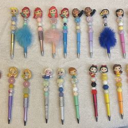 Doorable Pens