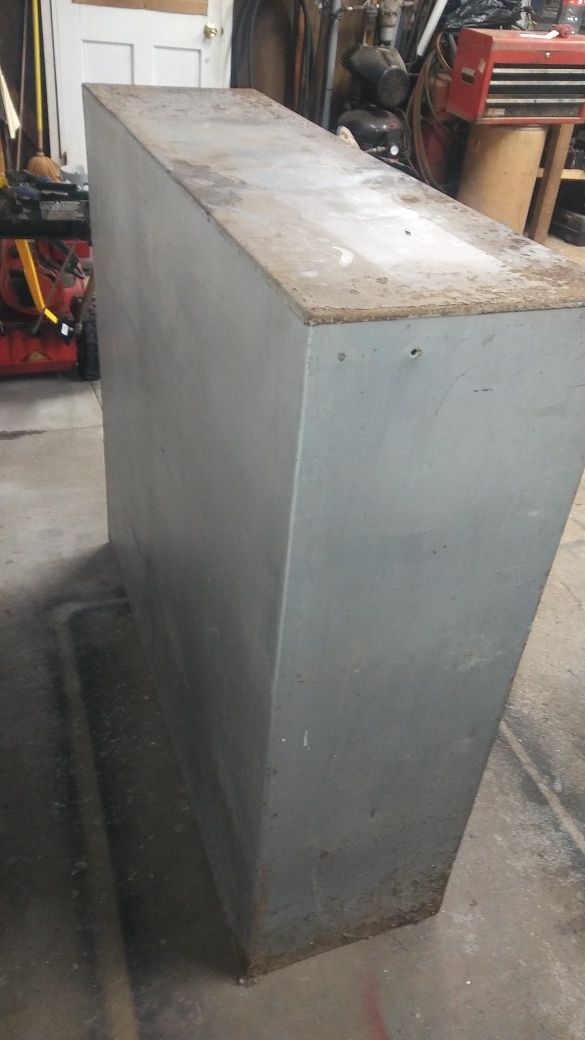 Steel storage unit shelf