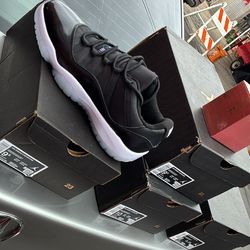 Jordan 11s