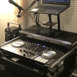 Pioneer DDJ-SZ2 With Case