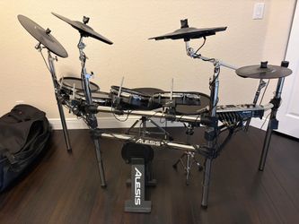 Alesis Eletric Drum Set