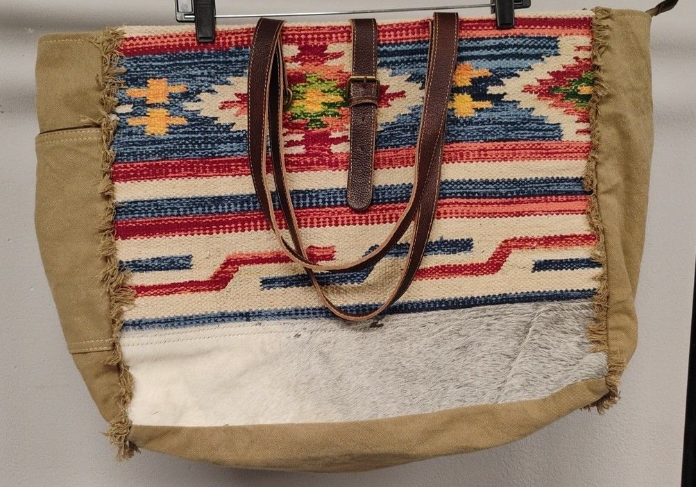 Myra Western Weekender Bag Aztec Tapestry And Fur Canvas Leather Straps Large Weekender Tote