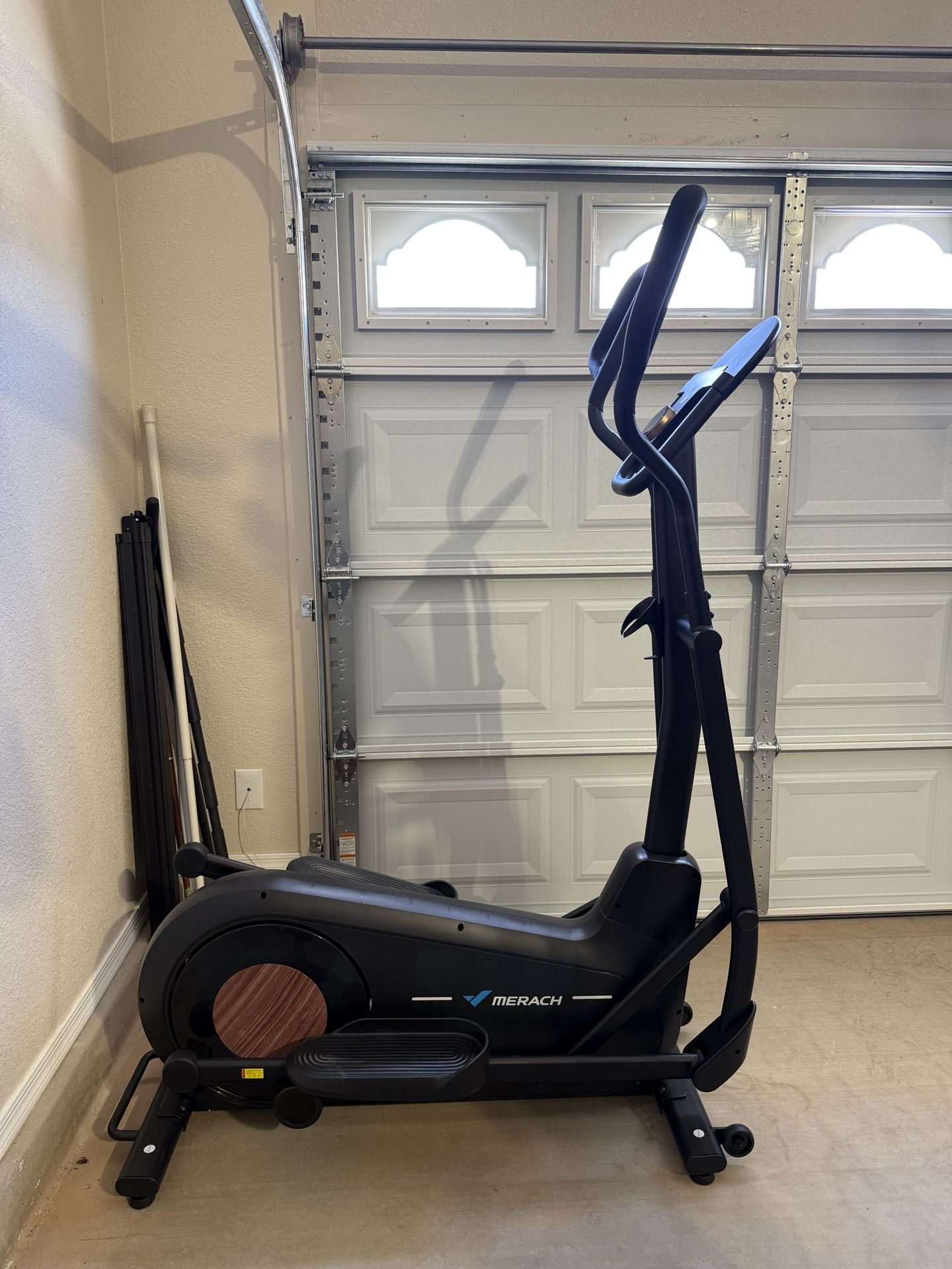 Elliptical (Merach)