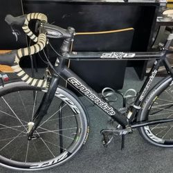 Cannondale Six13 hand made carbon fiber and aluminum bike with upgraded Zipp Wheels