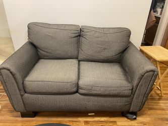 Love Seat Chair And Ottomen And Table Cash Only