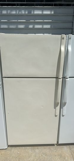 GE Fridge Beige 28” X63” h
