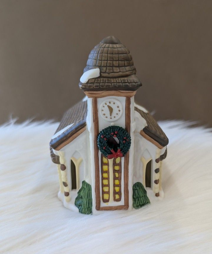 Vintage Village Santa's Best Spirit of America Christmas Porcelain Church