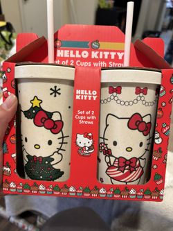 Hello Kitty Tumbler Set